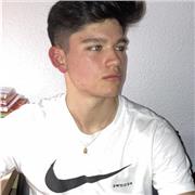 ESTUDIANTE CON TÍTULO BACHIBAC FRANCÉS Y NIVEL B2 alto